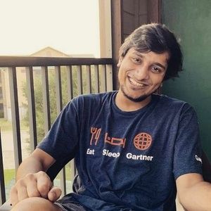 Meet your Posher, Rohit